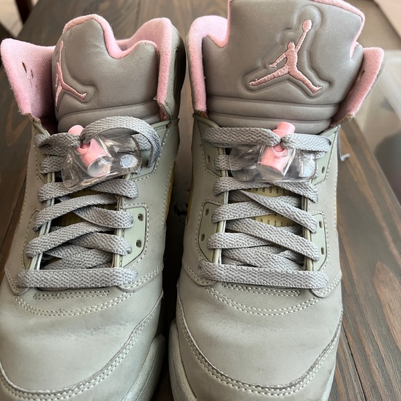 Jordan pink and grey retro 5’s - Picture 4 of 12